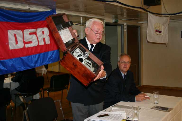 04_Sextant.jpg