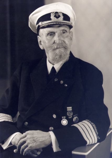 Kapitän Ernst Weitendorf midi/ssmr-elsa-weitendorf.jpg