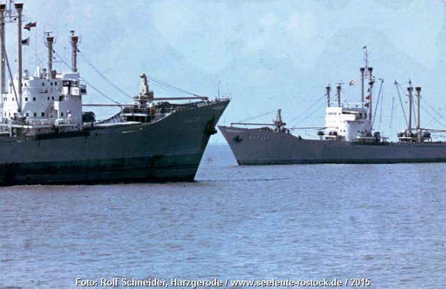 MS HALLE - Das unauffällige Schiff slr-t4-310-ms-Halle-rs0163-Bombay.jpg