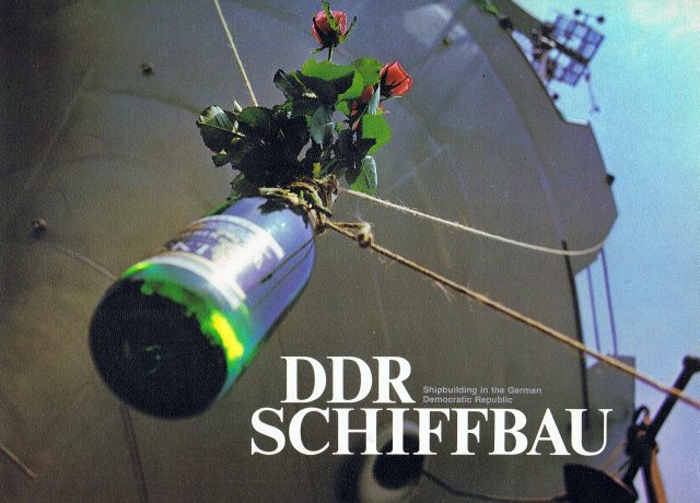 midi/slr-Schiffstaufe-DDR.jpg